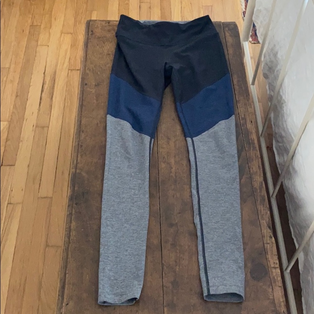Outdoor voices 7/8 springs leggings